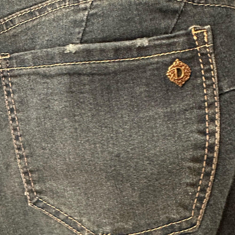 Democracy Denim Shorts - Picture 9 of 13